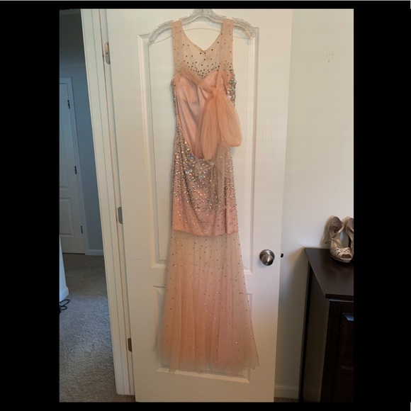 Jovani - Picture 2 of 6